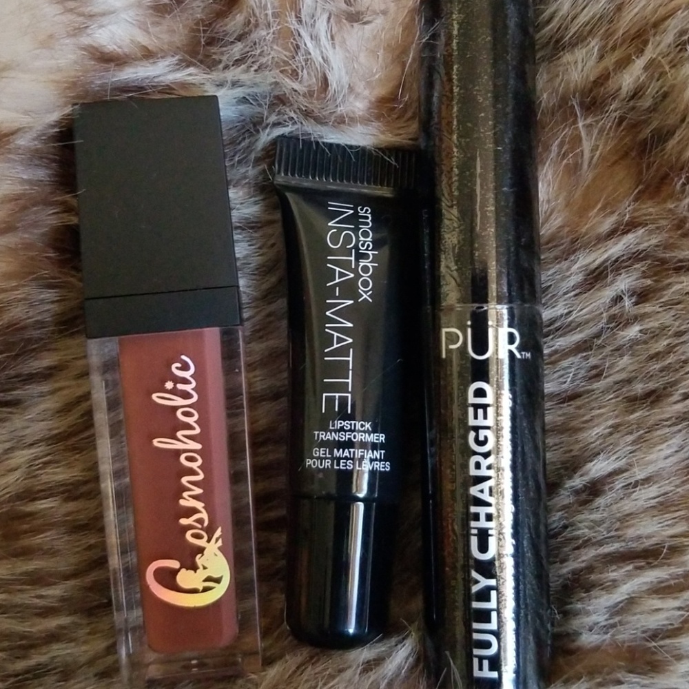Make-Up Bundle - Picture 3 of 7